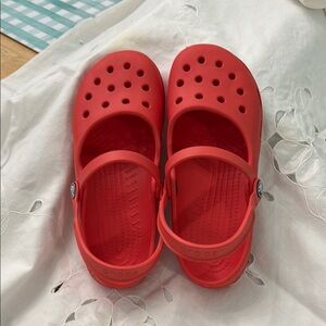 Woman’s Croc’s Mary Jane